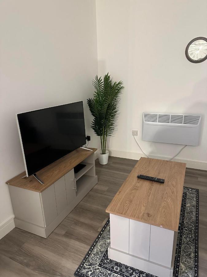 Flat In Luton Town Centre Διαμέρισμα Εξωτερικό φωτογραφία